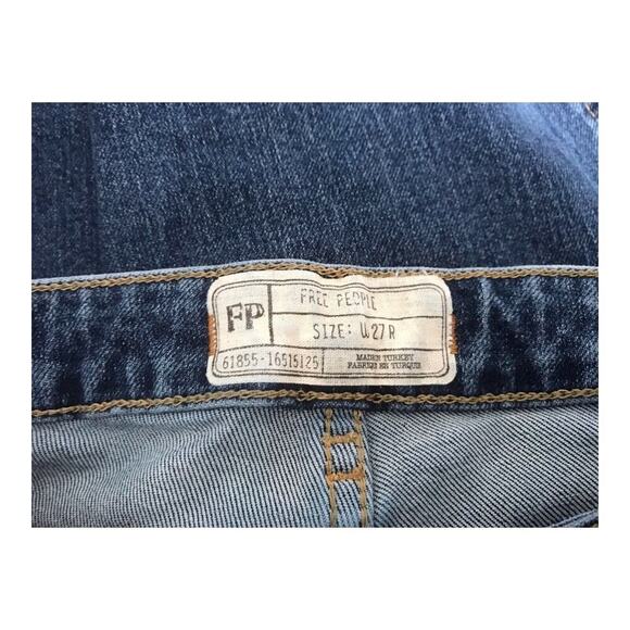 Free People Jeans Womens Size W 27R Wide Leg Flare Raw Hem Mid Rise Medium Wash - Picture 11 of 13